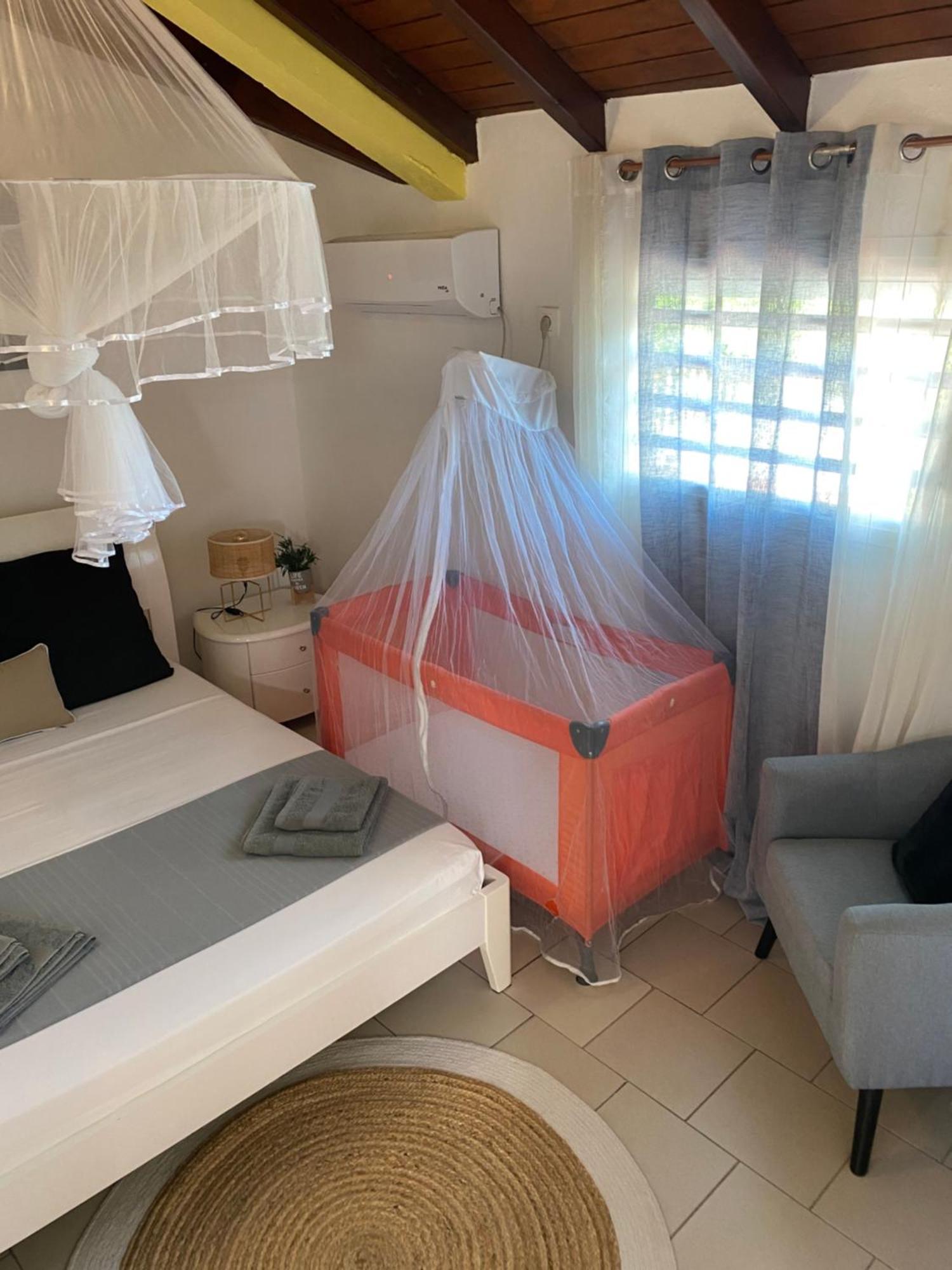 Chez Soul~Etage Entier Avec Vue Sur Mer Sainte-Rose Exterior photo