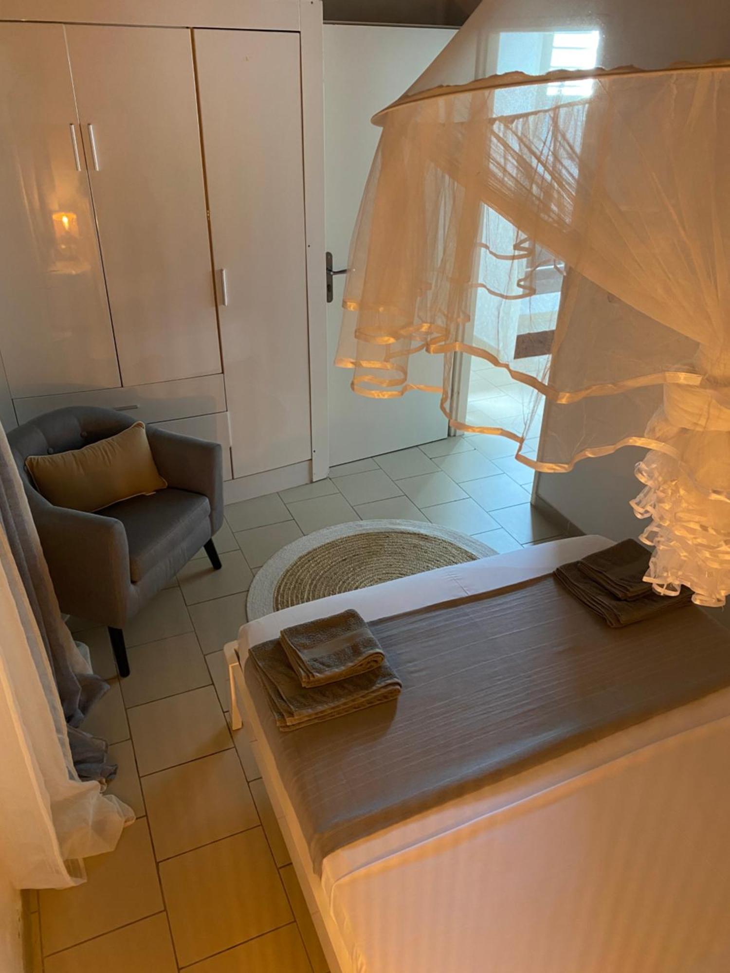 Chez Soul~Etage Entier Avec Vue Sur Mer Sainte-Rose Exterior photo